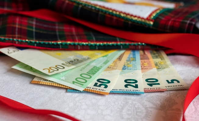 Ξεκινά στις 17 Δεκεμβρίου η προπληρωμή επιδομάτων, παροχών και του Δώρου Χριστουγέννων από τη ΔΥΠΑ Ξεκινά στις 17 Δεκεμβρίου η προπληρωμή επιδομάτων, παροχών και του Δώρου Χριστουγέννων από τη ΔΥΠΑ